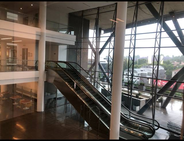 941M² OFFICE TO LET IN MELROSE ARCH